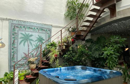 LE GITE DES TONTONS Maison de charme avec spa privé chauffé toute l'année - Foto 8