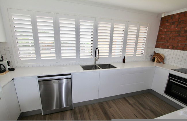 Southern Sands Beachfront Apartment - Photo 13