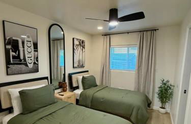 Beach Paradise- 4 min walk from beach - Foto 3