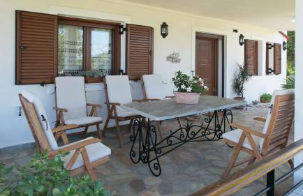 Ersis Retreat - Photo 36