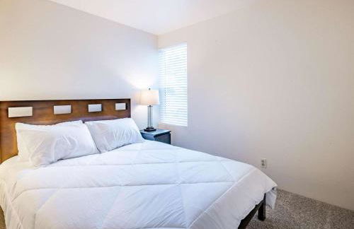 Ground Floor View 2 bed Condo in the Heart of Birch Bay - Foto 12