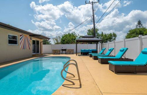 Cruise-Ready Oasis 15min to Beach & Port Canav & Huge Pool - Foto 1