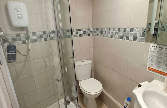 1 Bed Cottage - Sleeps 2 - Parking - Wifi - Foto 5