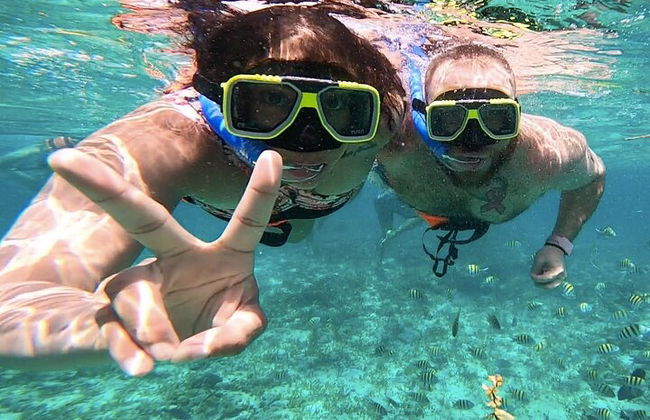 Excursão de catamarã Isla Mujeres, snorkeling, diversão, bar aberto e buffet - Foto 16