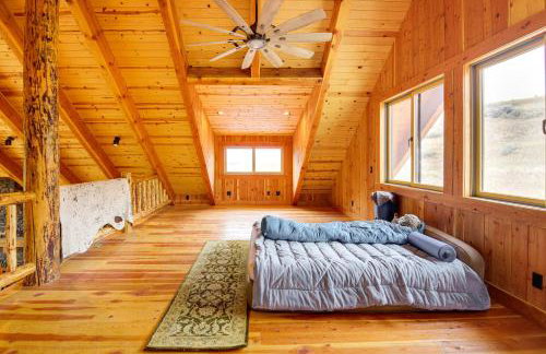 Nordic Style Lodge with Deck on 80 Acres in Arlee - Foto 22
