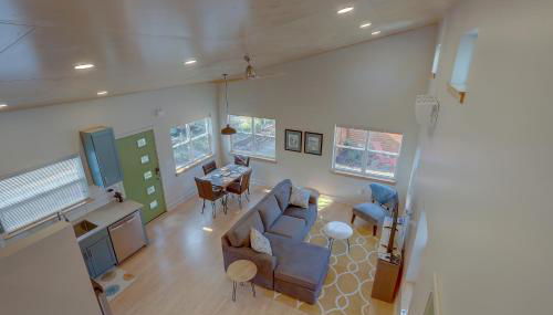 Modern Mod Pod with Private Yard - Foto 3