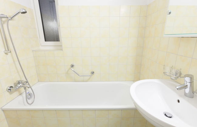 Apartments Swiss Star Sihlfeld - Foto 14