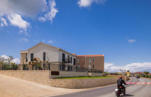 Salt and Stone Villa - Photo 7