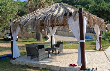 Olive Garden Beachside Hideaway - Photo 35