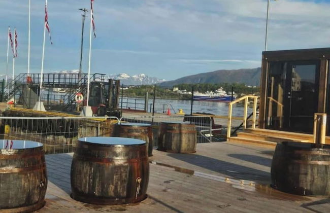 Free Parking Space, Balcony, Prime Location - Foto 12