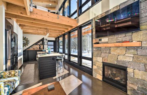 Waterfront Lake Superior Cabin Fire Pit and More! - Foto 5