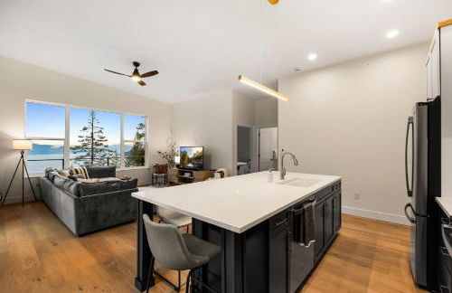 Hygge Hideaway - Breathtaking Lake View & Hot Tub - Foto 8