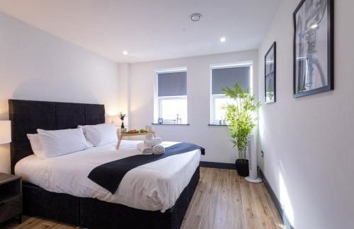 Brand-New Borehamwood 1-Bed, 1-Bath Flat - Foto 1