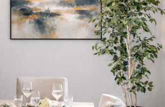 Luxury 4BR Smart Home with Smart Features, Garden, SkyStream & Free Parking - Sleeps Up To 8 in Gerrards Cross SL9 - Photo 14