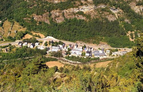 CALMFRANC ático abuhardillado con vistas al río y la montaña Avistamiento de ciervos en Canfranc Pueblo - Foto 54