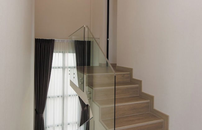 A9 pool villa airport - Photo 49