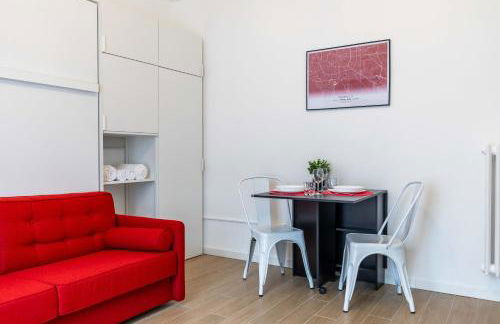 Prada & Bocconi - Cozy Studio, Fast WiFi, Tram - Foto 8