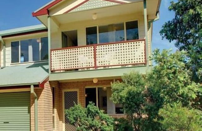 Bombora at Fingal Bay - Photo 1