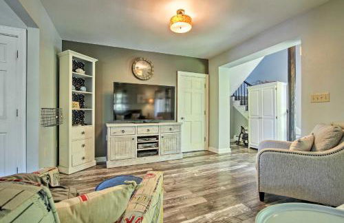 Deluxe Waterford Home with Views, Outdoor Bar and More - Foto 14