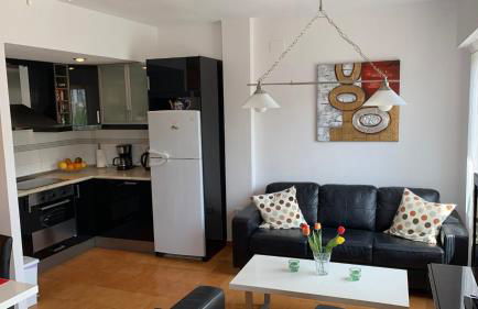 Apartment with side seaview 60 meters from sea - Foto 1