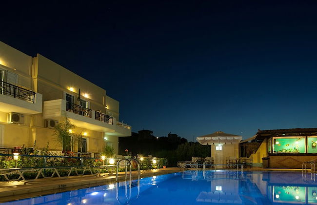 Niriides Hotel - Foto 1