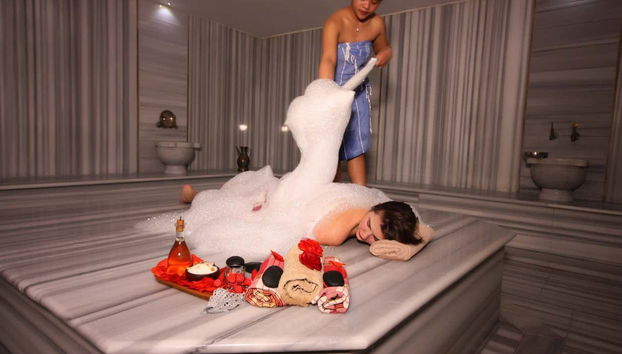 Experience a bubble massage