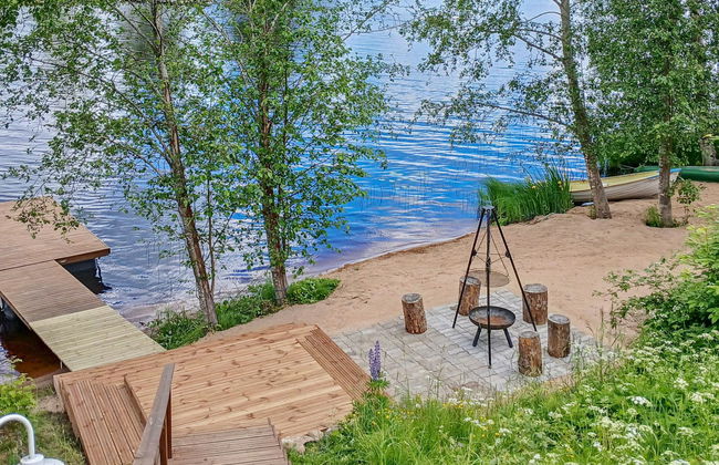 Salmiranta - Photo 2