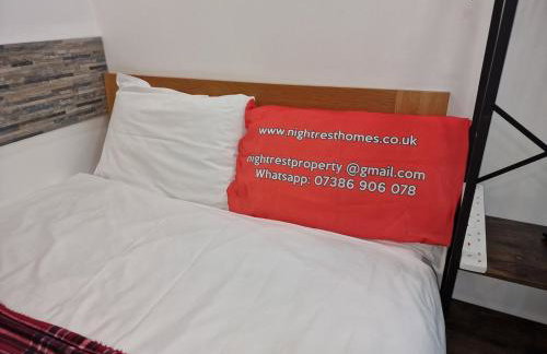NightRest Homes - Studio Flat - Free Parking - 5 Minutes to Luton airport - Foto 2