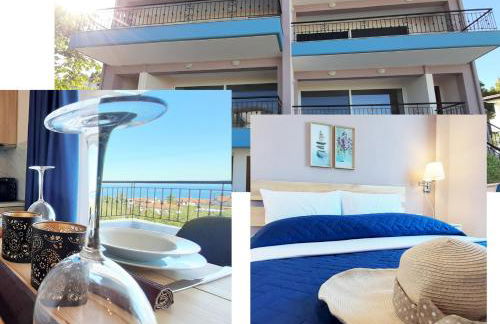 Manos Philoxenia - Foto 1