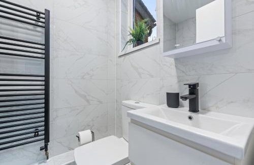 Stylish Apartment in Central London with Parking - Foto 21