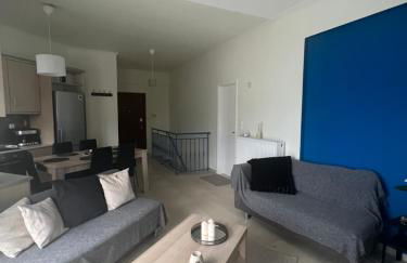 Blue and White - Foto 17