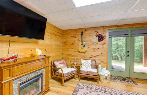 Secluded Cabin Hot Tub and 10 Mi to Blue Ridge - Foto 26