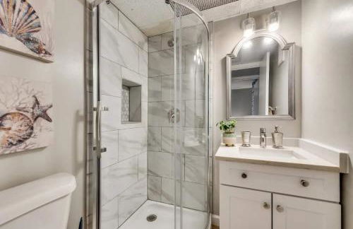 Stylish Furn 3BD Condo Six Flag Grand Prairie GP64A - Foto 10