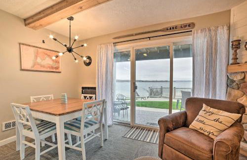 Updated Onekama Resort Condo on Portage Lake! - Foto 7