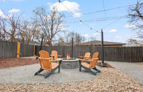 The ColoRadical Crashpad with Hot Tub & Fire Pit - Foto 37