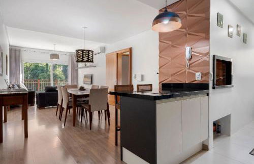 Casa de Pedra 2 Suítes c/ Piscina by Achei Gramado - Photo 4