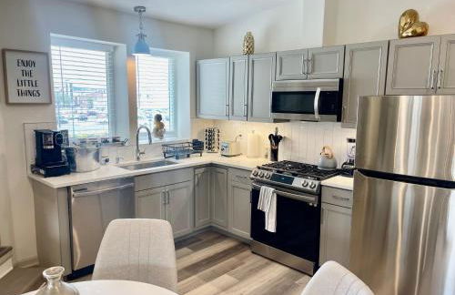 Modern Fully Renovated Suite & Loft in Downtown Trenton - Foto 28