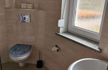 Monteure sind HERZLICH WILLKOMMEN! - Foto 7