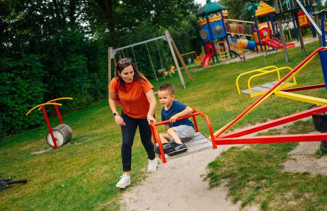 Holiday Home for Group With Sauna and Pool - Photo 26