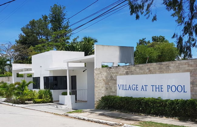 Village at the Pool - Foto 16