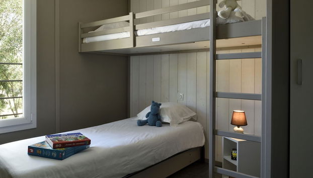 Chalet in Propriano Near Sandy Beaches - Foto 3, Zimmer