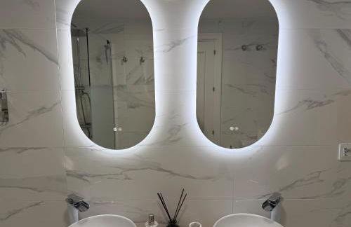 Marbella Suite - Photo 34