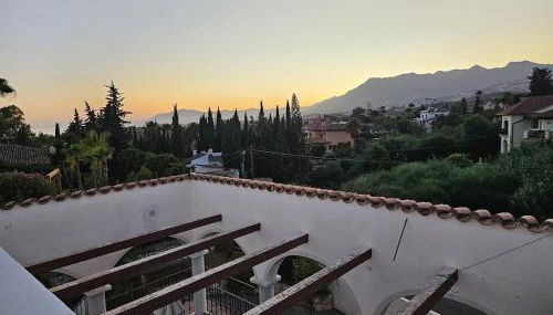 Villa With Jacuzzi and Panoramic Views in Prestigious El Rosario, Marbella - Foto 5