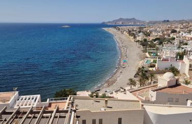 Bonito ático con vistas al mar - Foto 14
