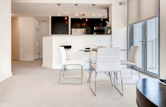 Bluebird Suites near National Airport - Foto 15