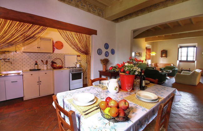 Apartment in a Farmhouse With Swimming Pool - Photo 36