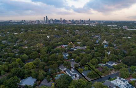 South Central, Barton Springs, Broken Spoke & much more, Dogs ok, 4 bedroom-3bath - Foto 45