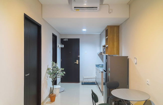 Comfort Stay 1BR at Patraland Amarta Apartment - Foto 13