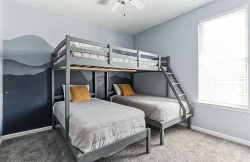 Quaint homey cottage style home in Harvest - Photo 28