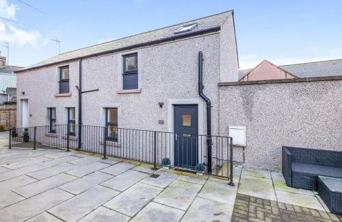 Modern 2 bedroom Flat in Montrose - Photo 6